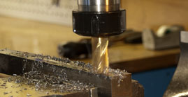 Metaal zagen boren en frezen Loos